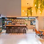ibis Curitiba Batel