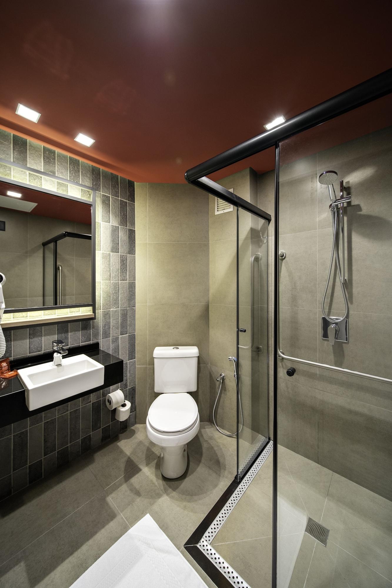 Ibis Batel Hotel 3*