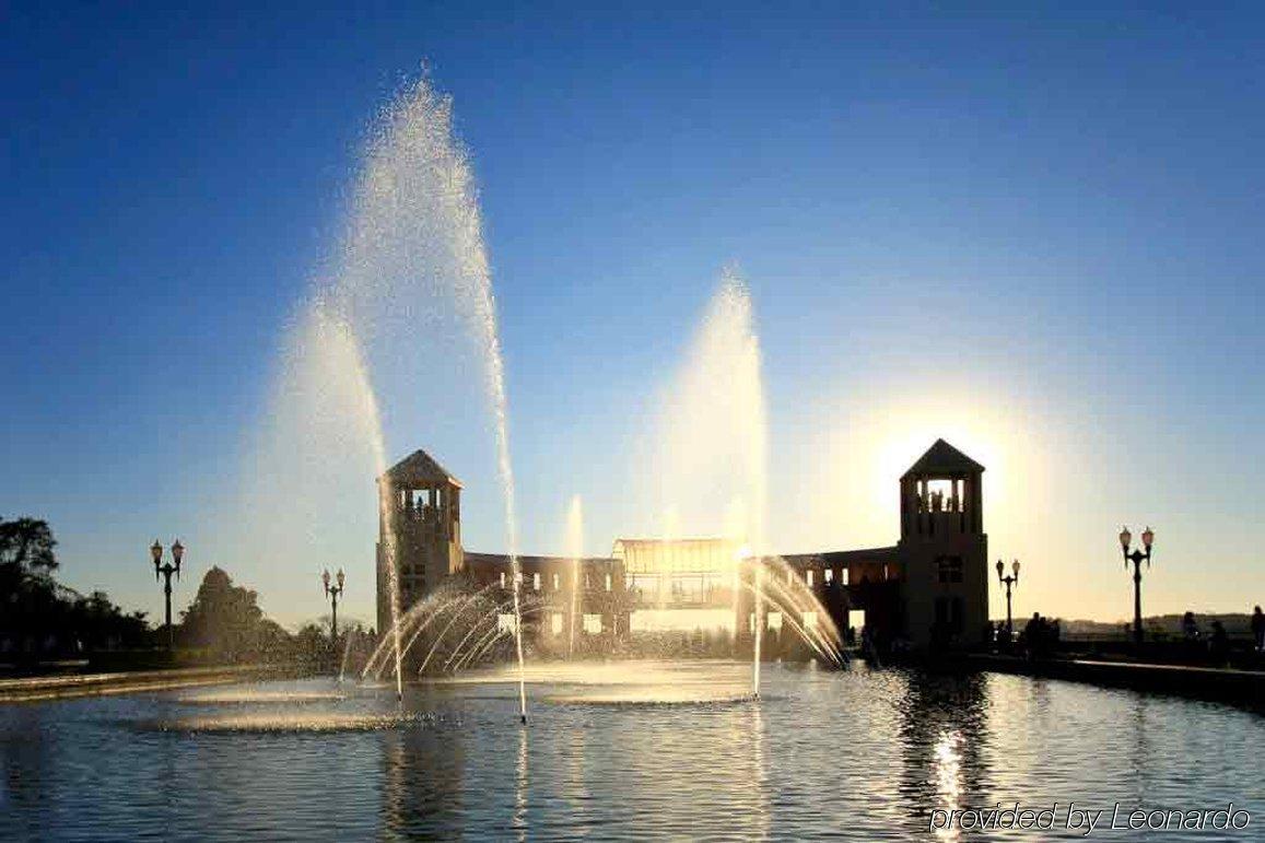 Hotel Ibis Batel 3*
